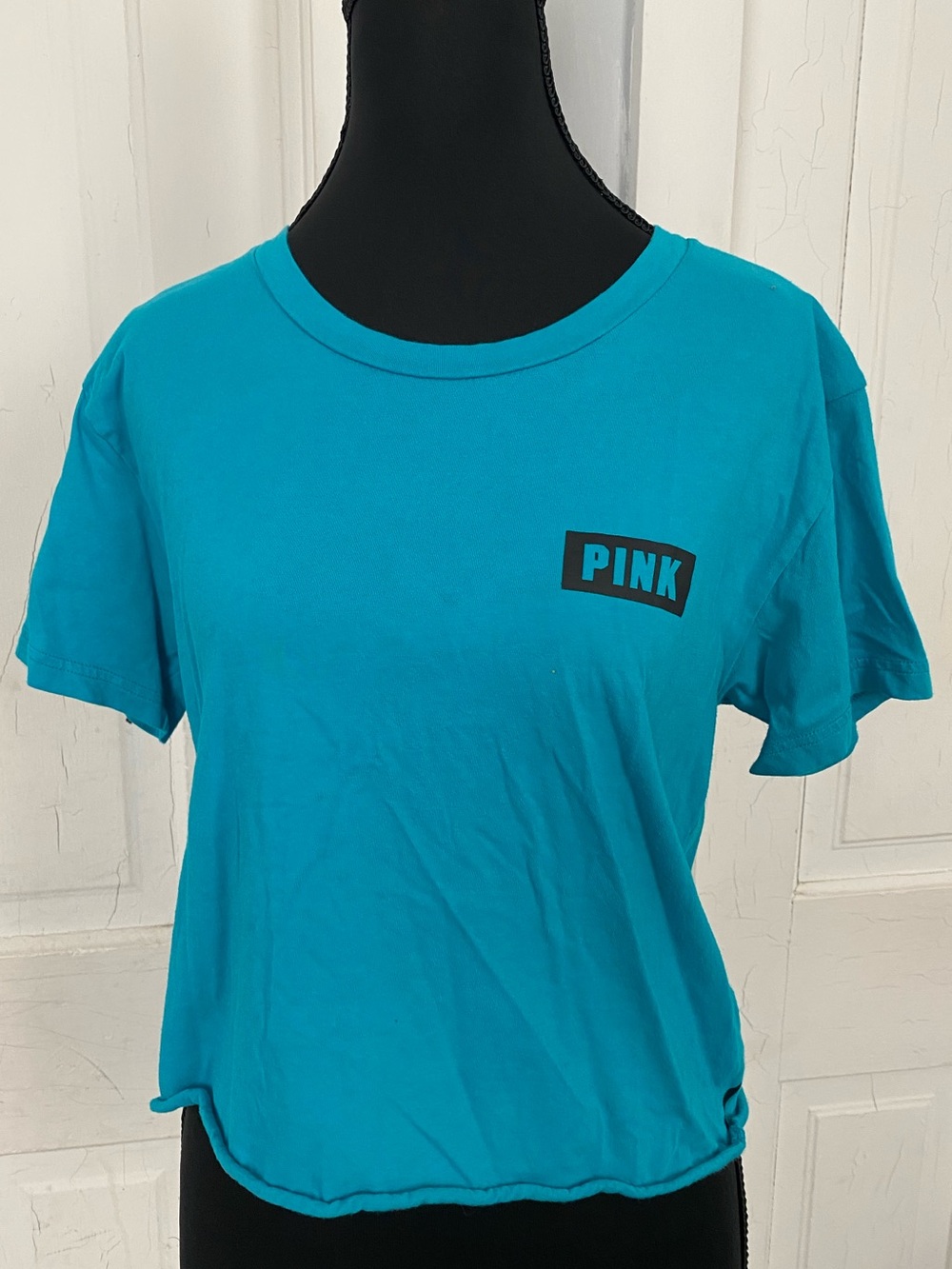 PINK Victoria's Secret Teal Short-Sleeve Crop Tee